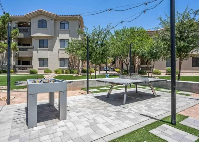 Sunny Stay Near Asu Pool, Gym & Hot Tub