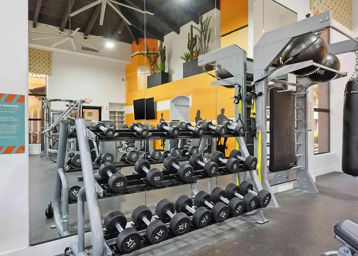 Sunny Stay Near Asu Pool, Gym & Hot Tub Apartment Tempe
